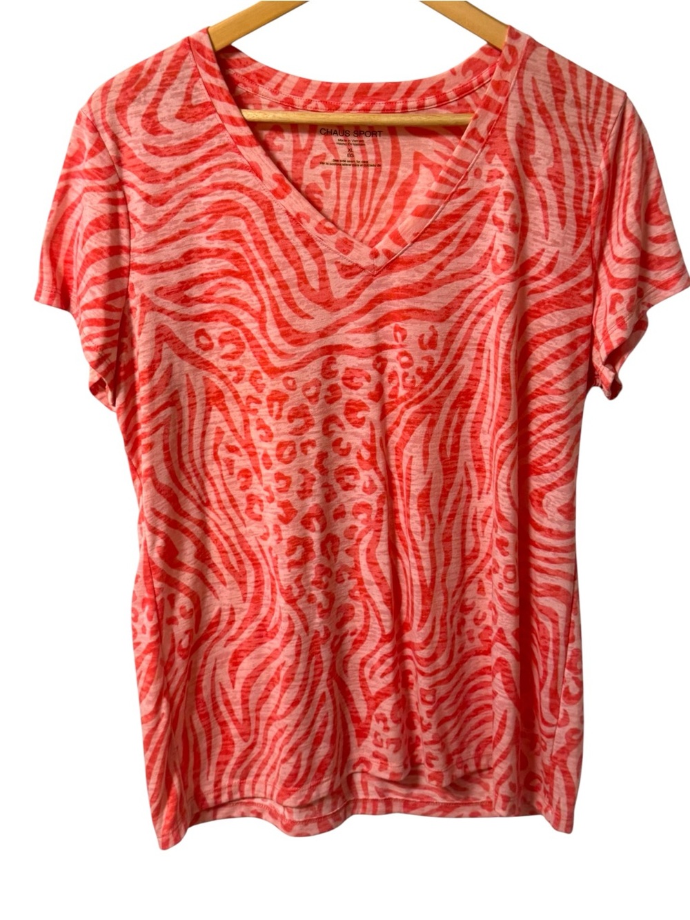 Chaus Sport Animal Print V Neck T Shirt Women’s XL Pink Shortsleeved Tee Zebra